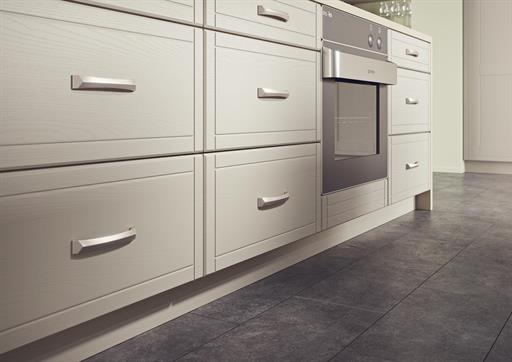 Painted Oak Dakar with Keswick Doors