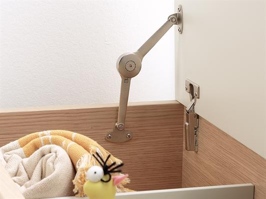 Delta Hinge