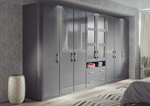Rounded Pilaster (Bedroom)