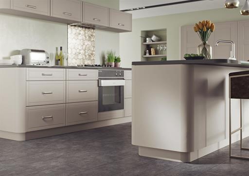 Rounded Pilaster (Kitchen)