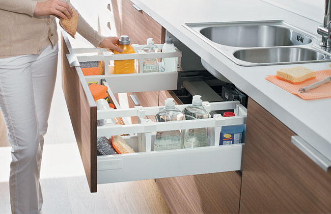Blum Antaro Tandembox Sink Drawer D-Height (450mm) | Metallic Grey